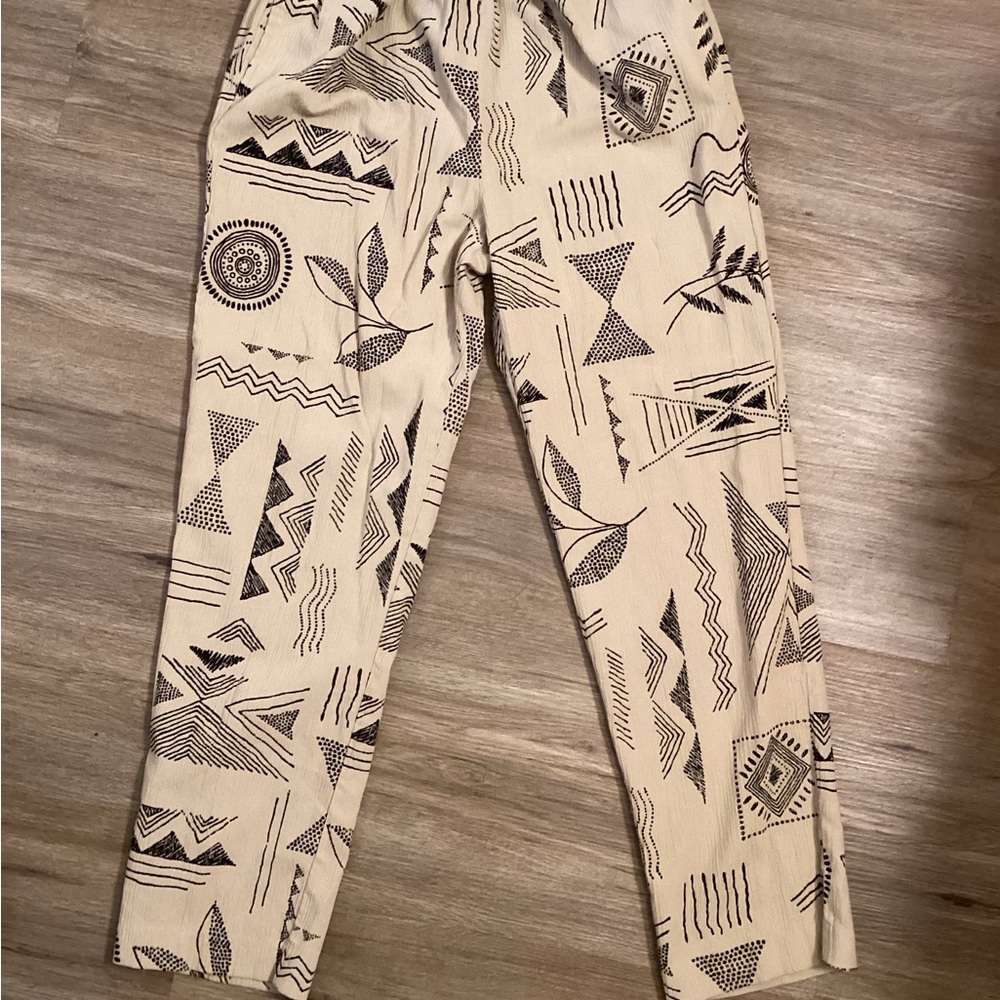 Drapers and Damons Geometric Patterned Cream and Black Women's Trousers